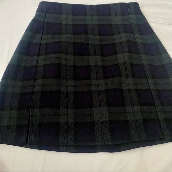 NWT Brandy Melville Skirt - Picture 3 of 4